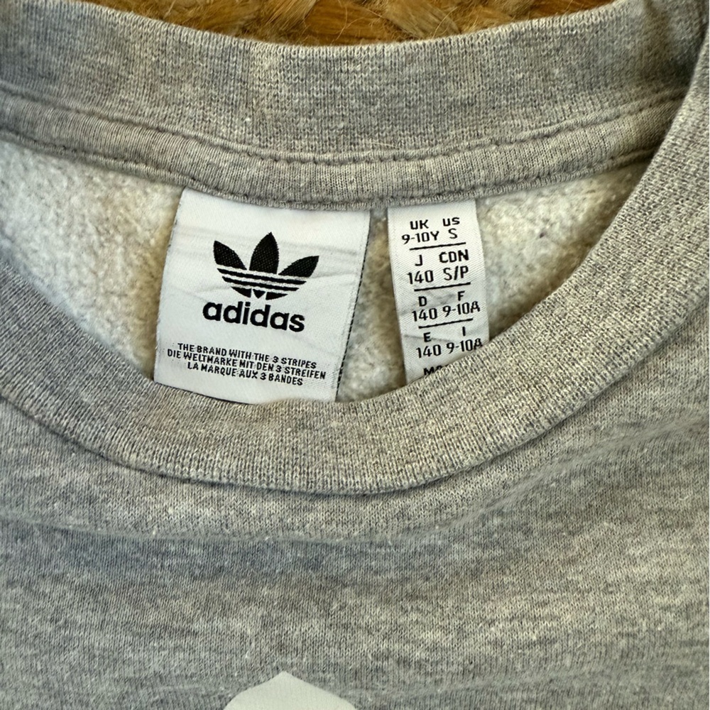 Adidas Kids Small Gray Crewneck Logo Sweatshirt - Picture 2 of 4